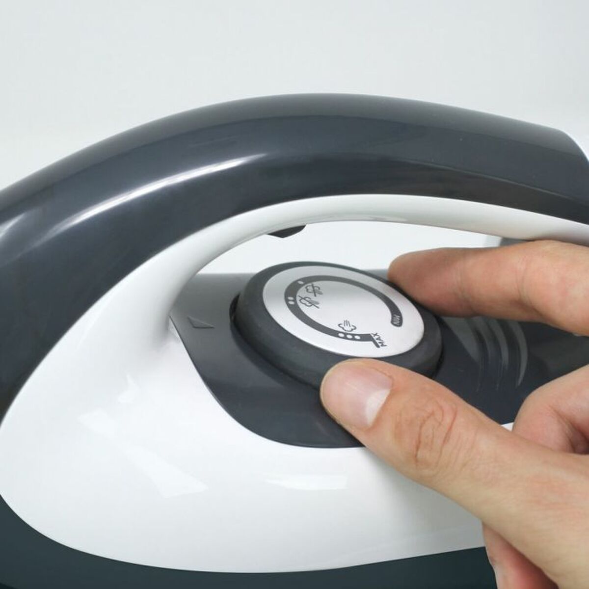 V7H3FA2F6FFA881040F984B6EED49F2E0DER3537975P6