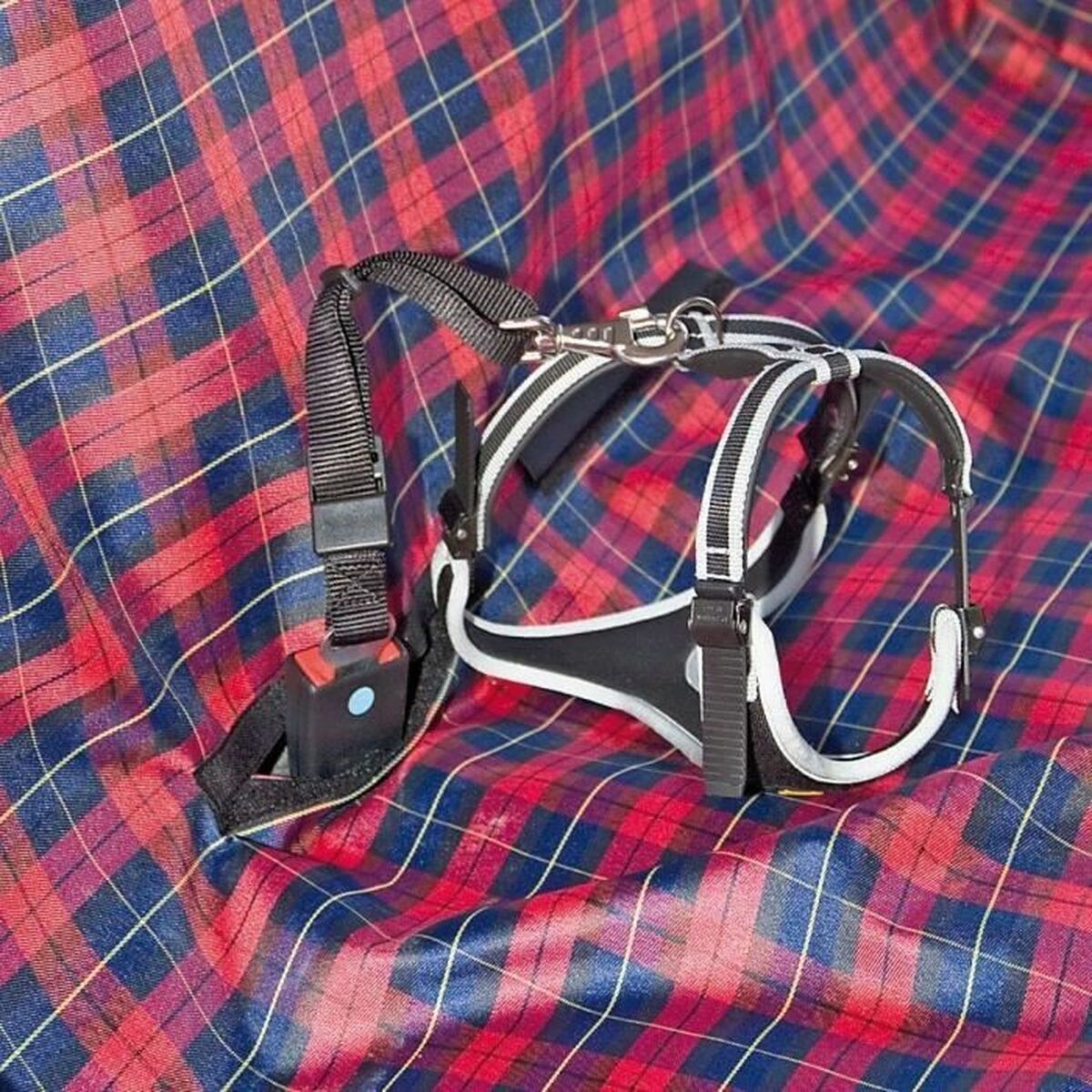 V4HB77A8A3C090DAB0EC63581E1151A5C69R6670583P2