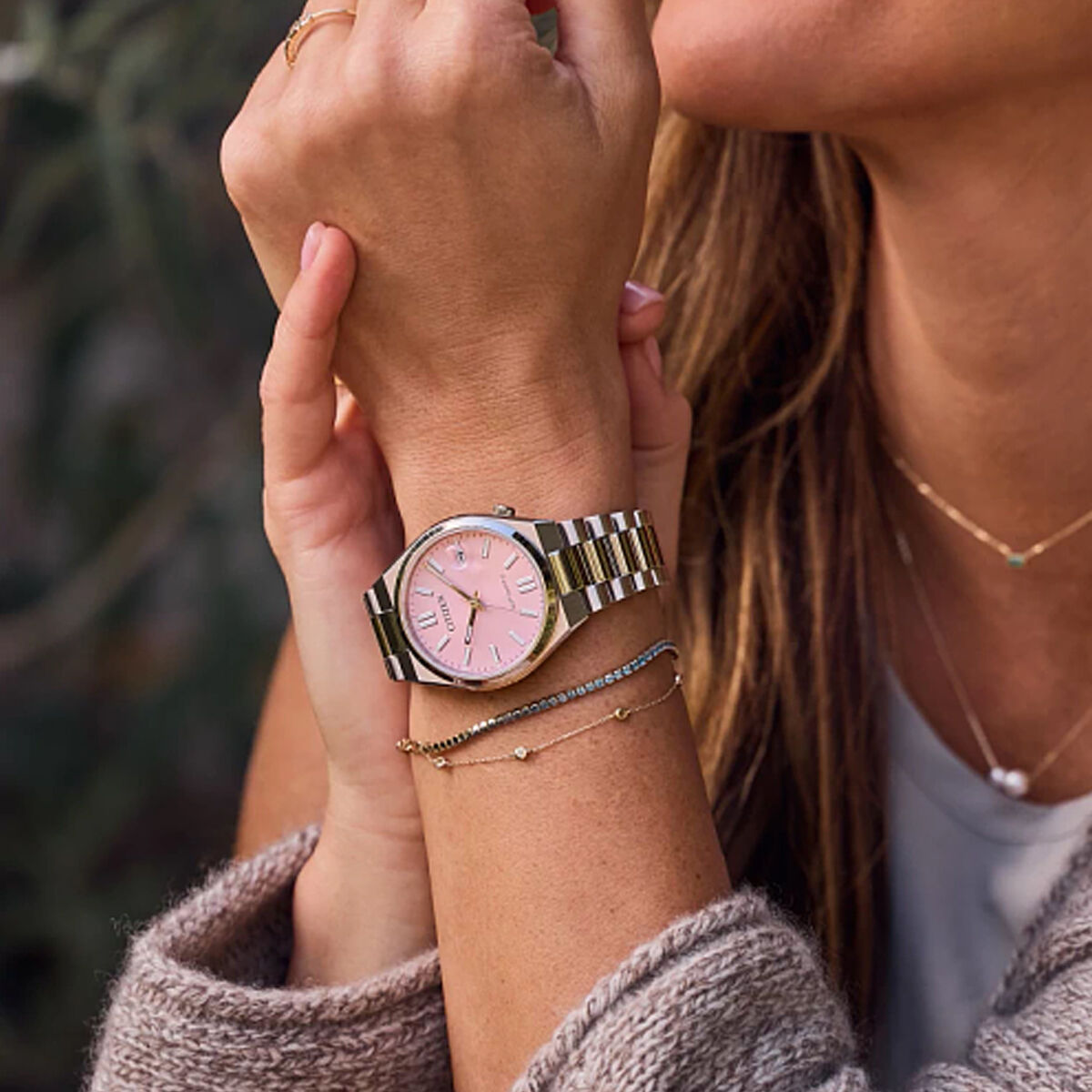 V7H10E5020265DF3958C1E42F4560B540E0R7027231P4