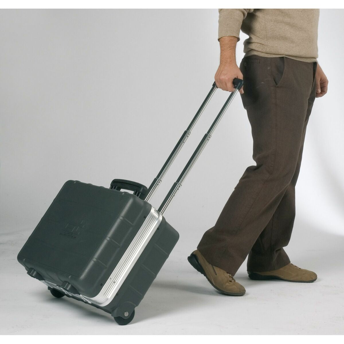 V4H3CFCEE6FB1A6C970BAD902DEA2354A26R7122186P7