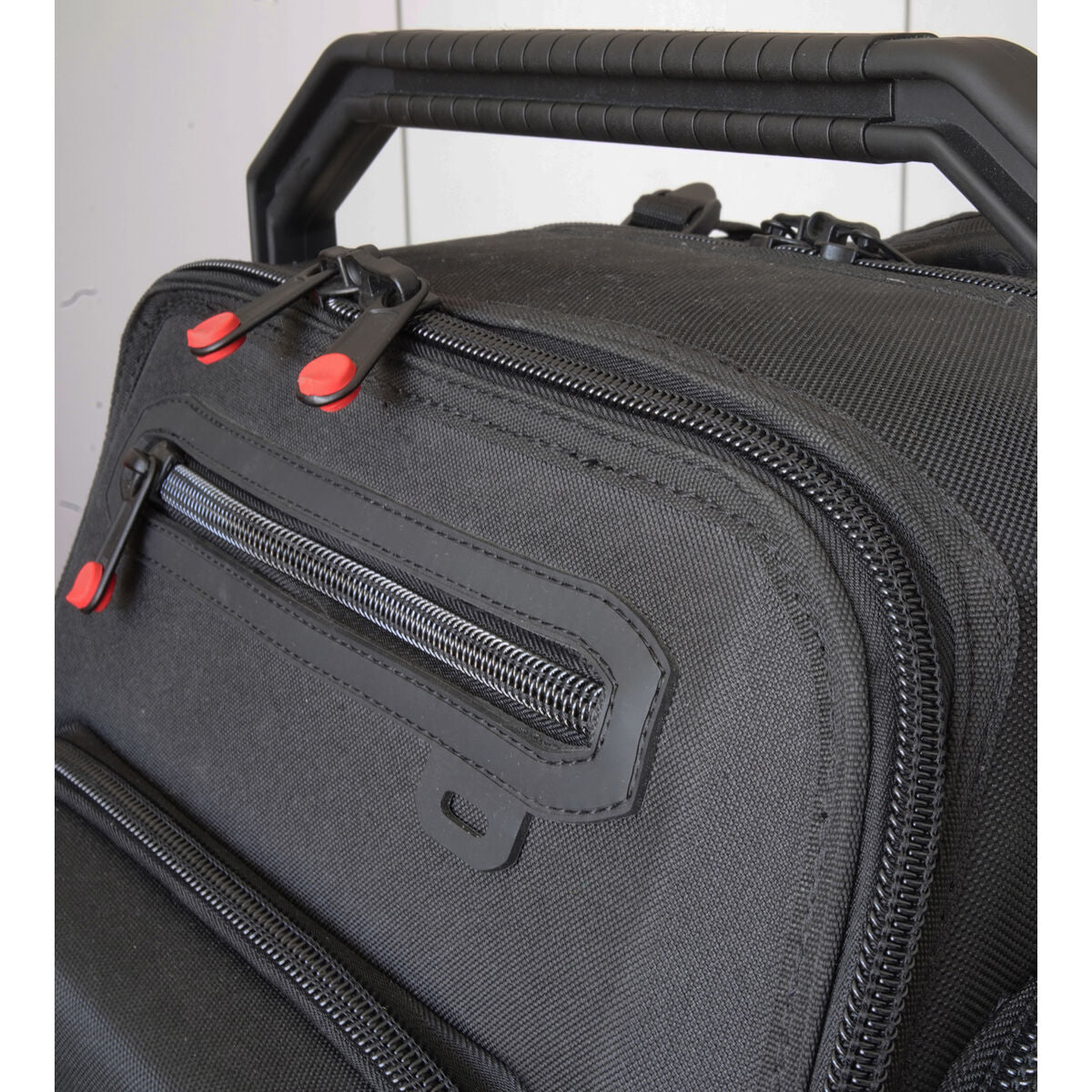 V4H81499AE32582C1BCB06A939870841FF4R7219107P9