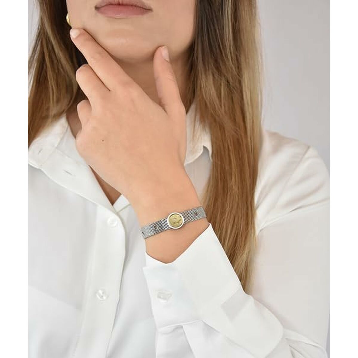 V8HCF96276428CA570D9CFDF8FAC792A33AR3910180P5