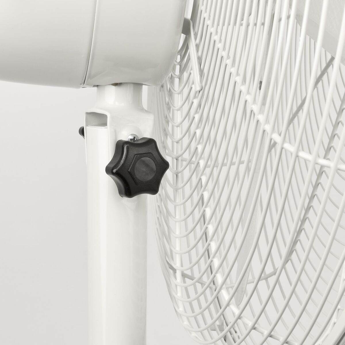 V6H6C93180C384F033EDD48B33CCB00ED11R6416070P6