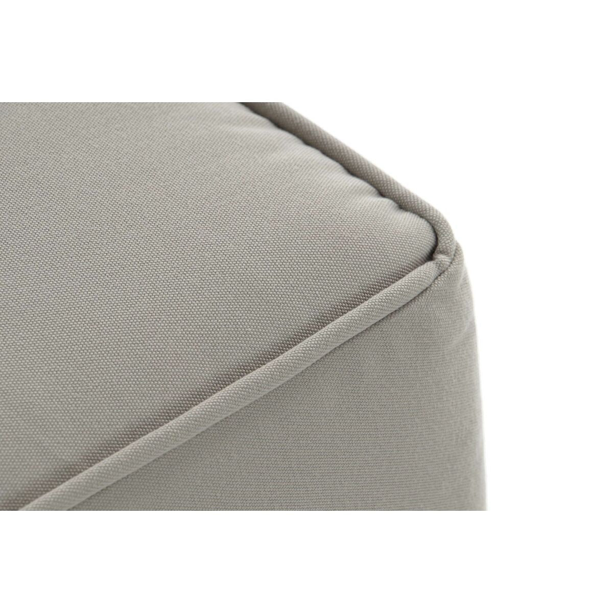 V11H8A5EDB881E58154C3F4302F7BC9DD300R6376183P5