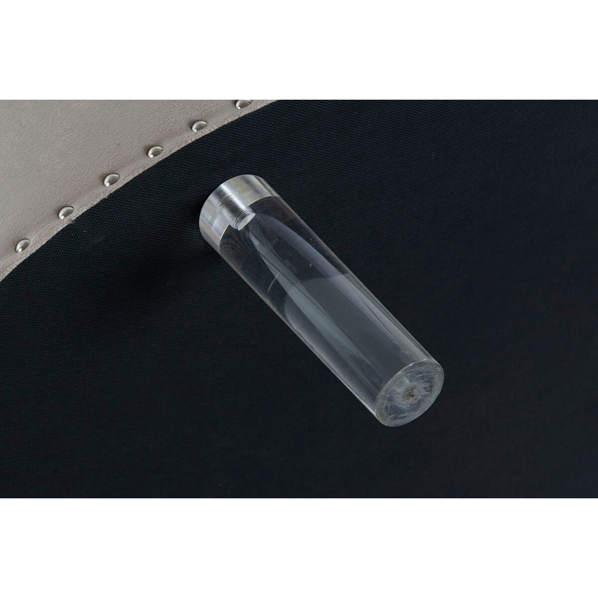 V7HE7007B73D952E400BD82A74B0BEAA9C5R6191933P6