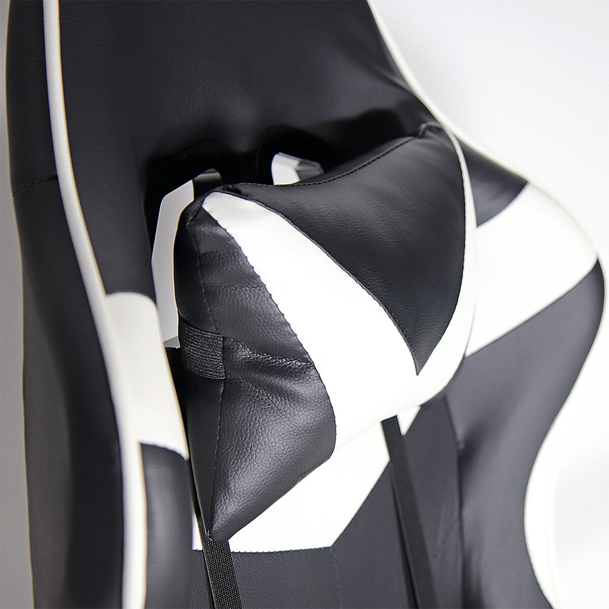 V8HFE4F05086D3D5D51FEB944DC566B74ADR4247001P8