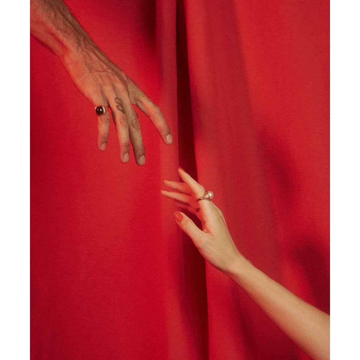 V6H818AD0062E07409F957B74D3BB120063R6082166P5