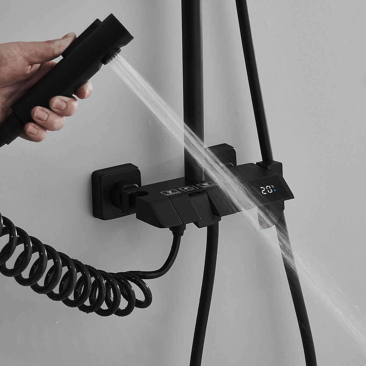 V4HFF4CA82AD402195543E32784B6087C15R6107116P7