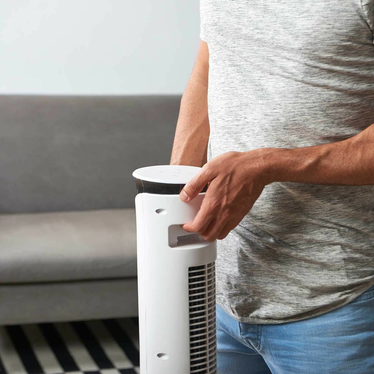 V4H30C3246A9D42316A1CA7F7CCB0145E5CR6672228P5