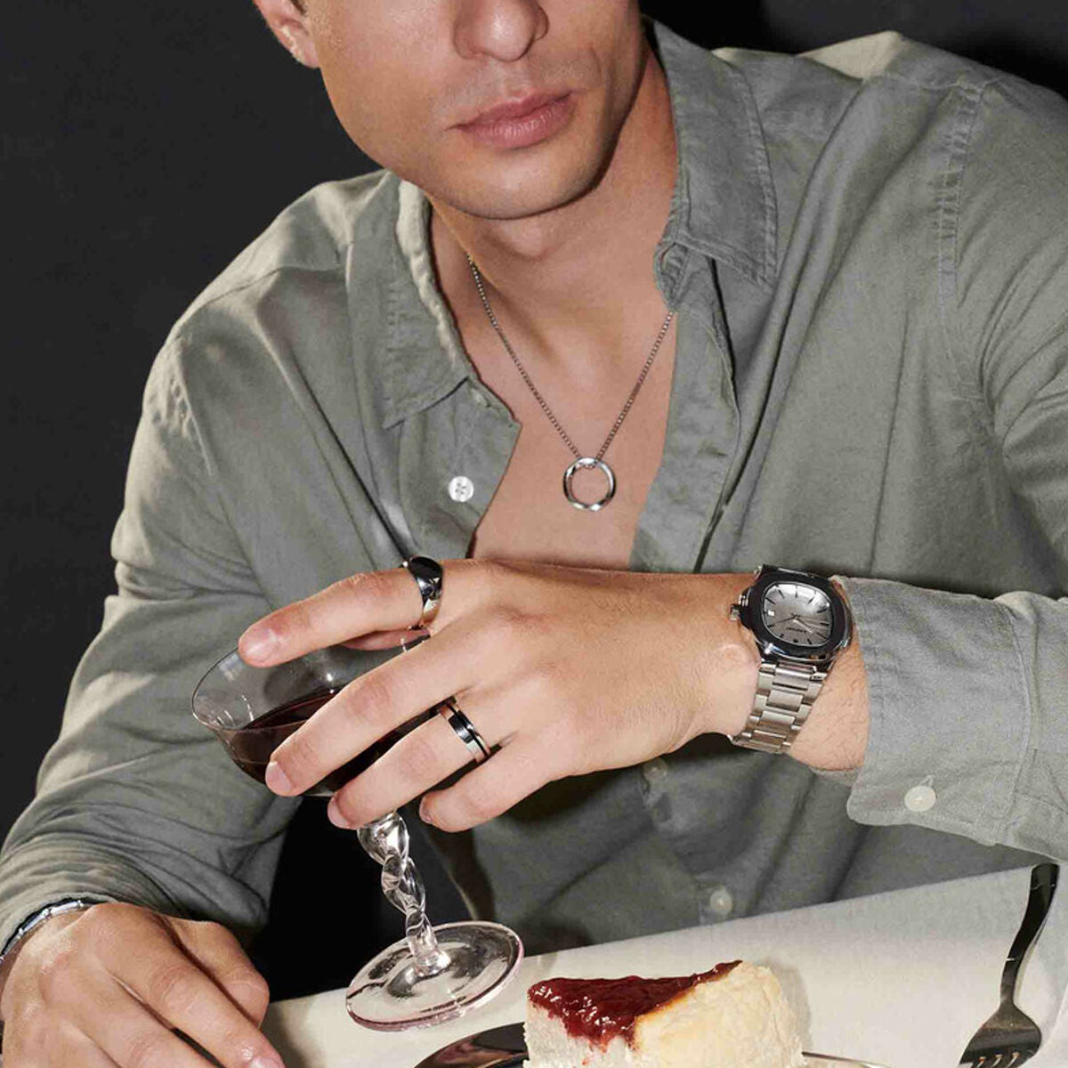 V7H7268687E4344C8ED9A472BD00179B611R6607717P3