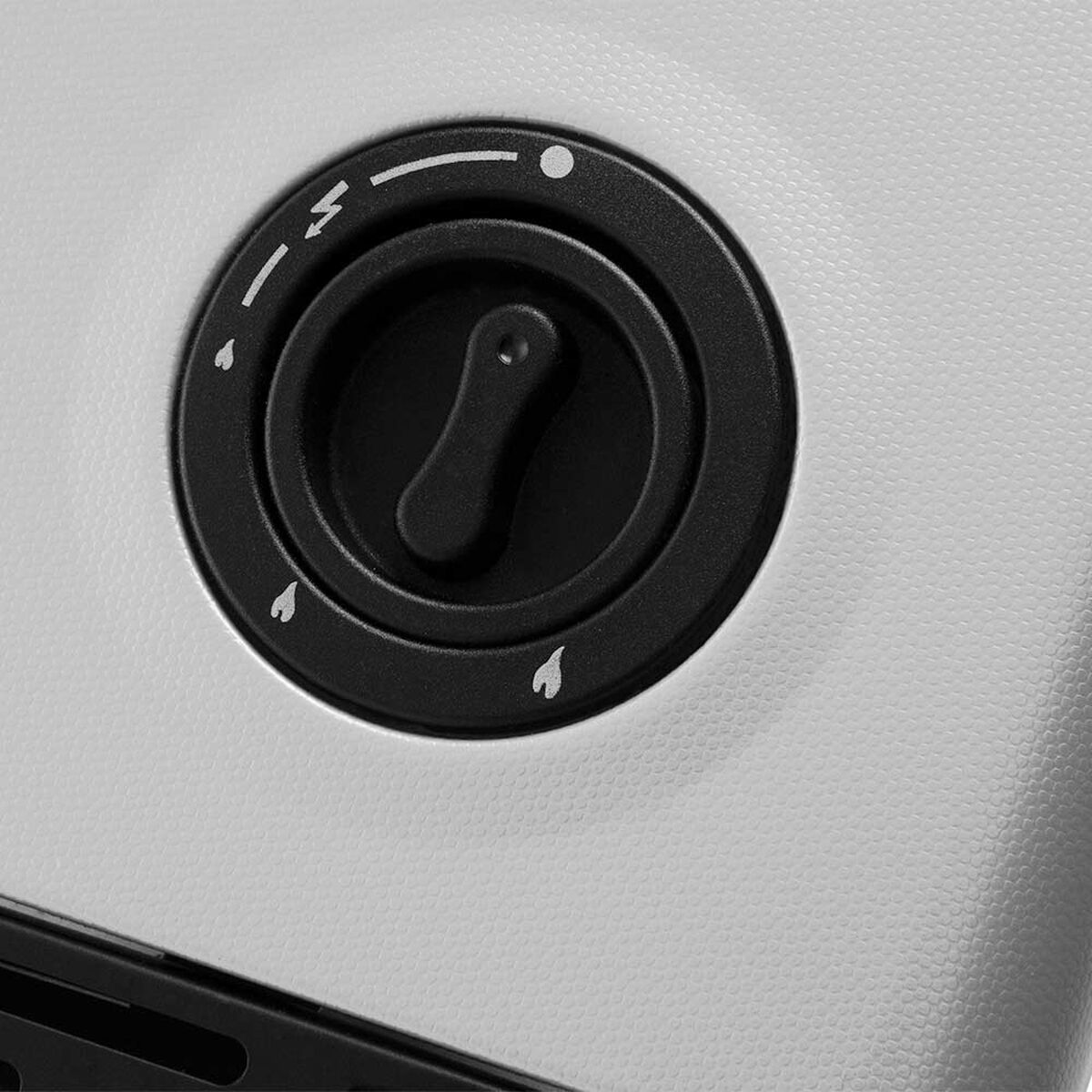 V8HECEB2C70103F76B3CFF45685B32FE6E8R3434479P4