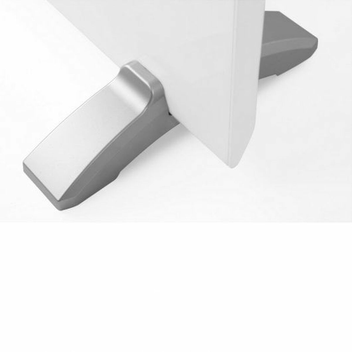 V5H0E600162AB0D320BD85B9EDAA7053D3CR5126198P7