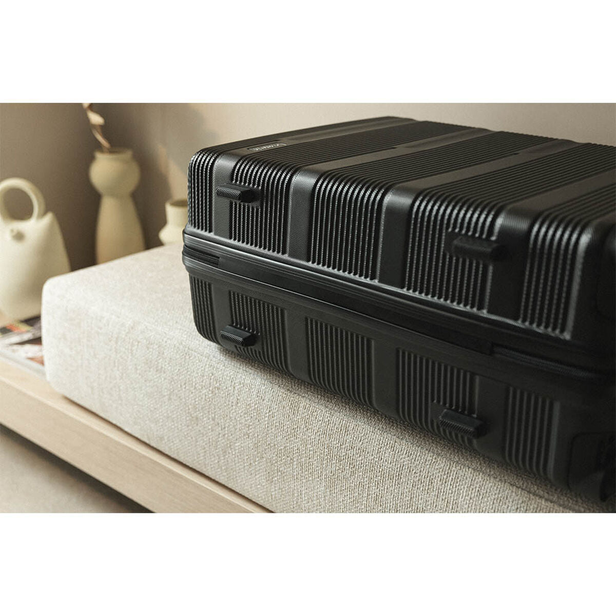 V4HB0A46AEDFEC8C74F121F3280761DFD70R5820383P3