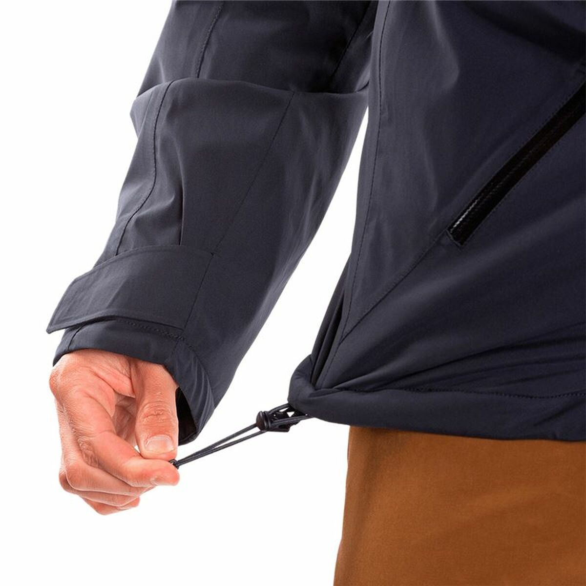 V9H92C1D08B6859A3EB2932297D7D561202R5578541P7