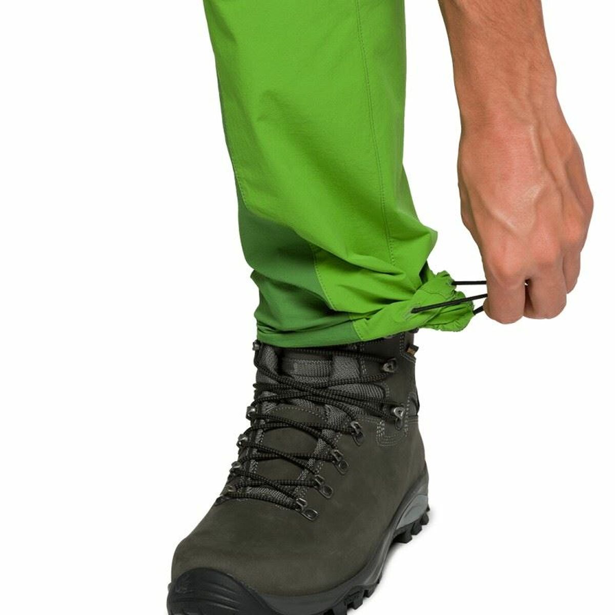 V8H66B3C1218E07FB64B764265D2D52F3DAR6631731P6