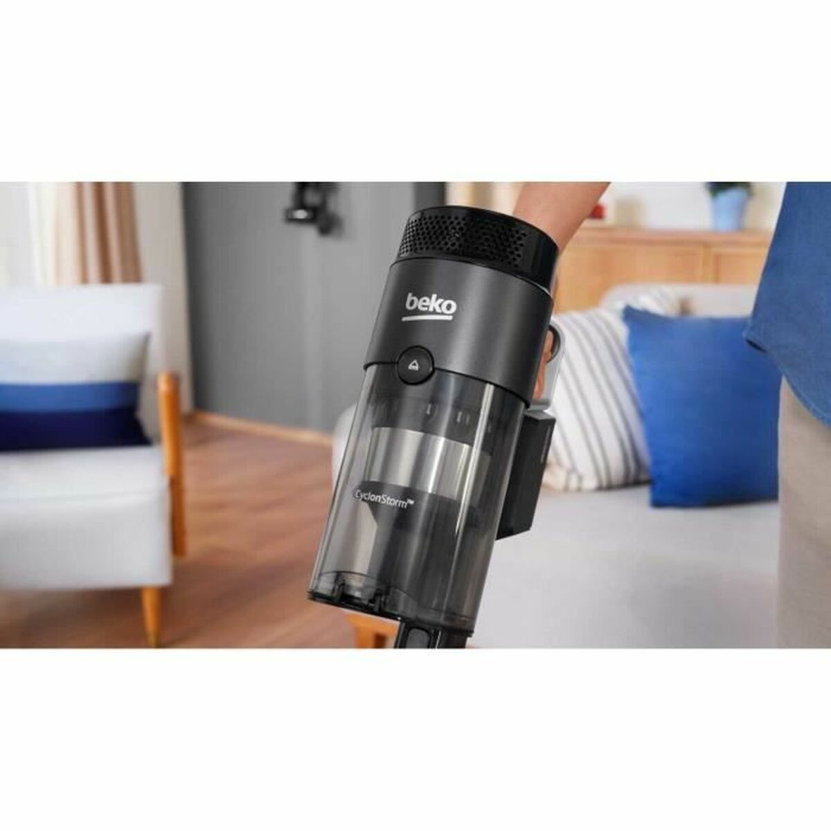 V6H59989A68841695932529CD6513483953R6506929P4