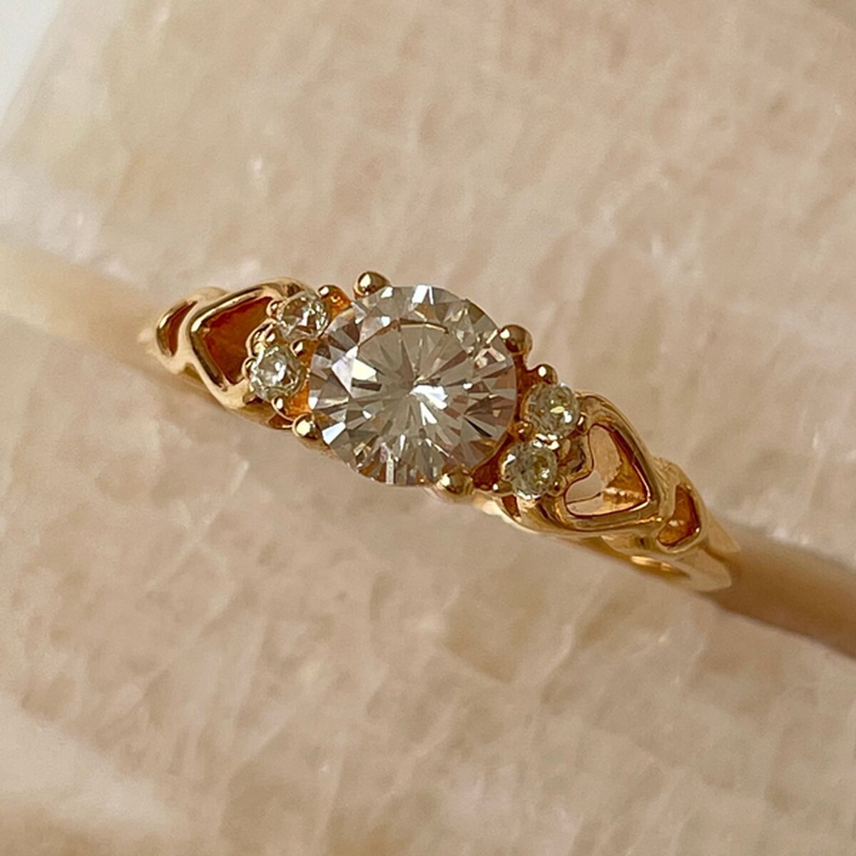 V2HC045731F99A3D25F8811B2F7C04082C7R7534569P3