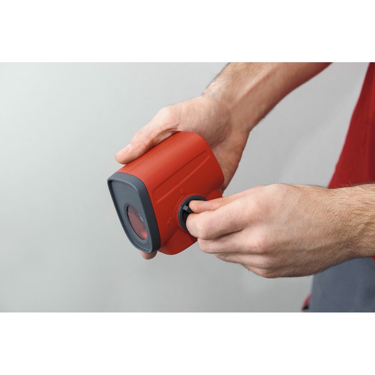 V5H80A58728AA397F235C07DA0381EC76B9R6635678P8