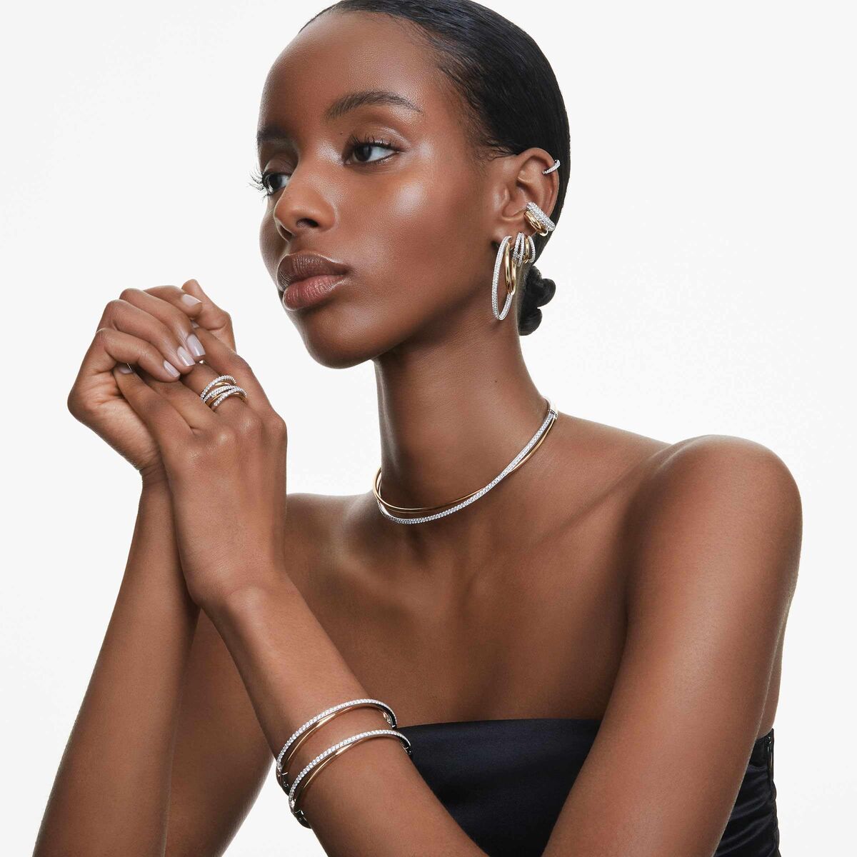 V4H32774AF5CA0DB4A367C2C5F989AF283AR7430318P6