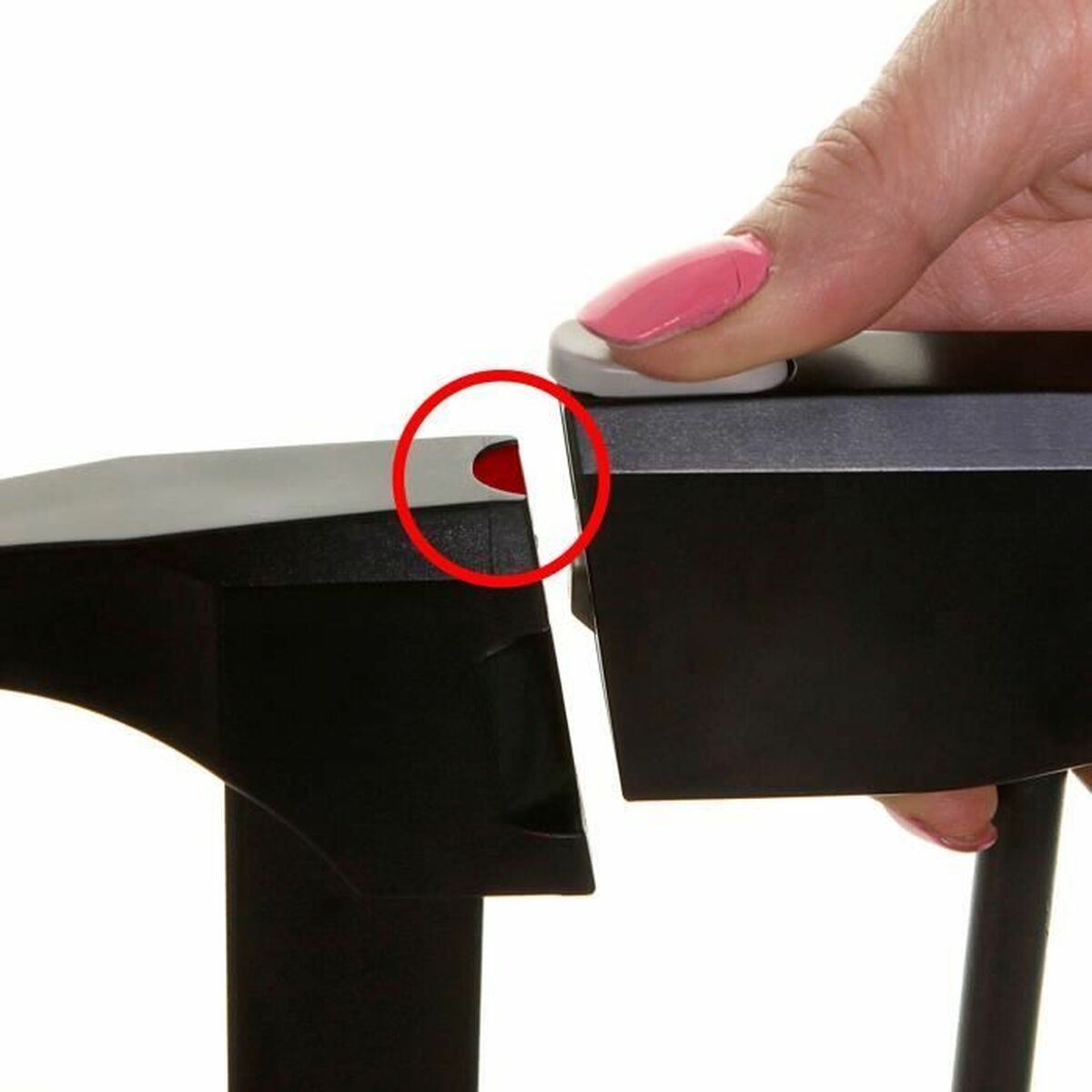 V6HC97C998B2EF1B45C0C537AF6D816DC13R7131976P3