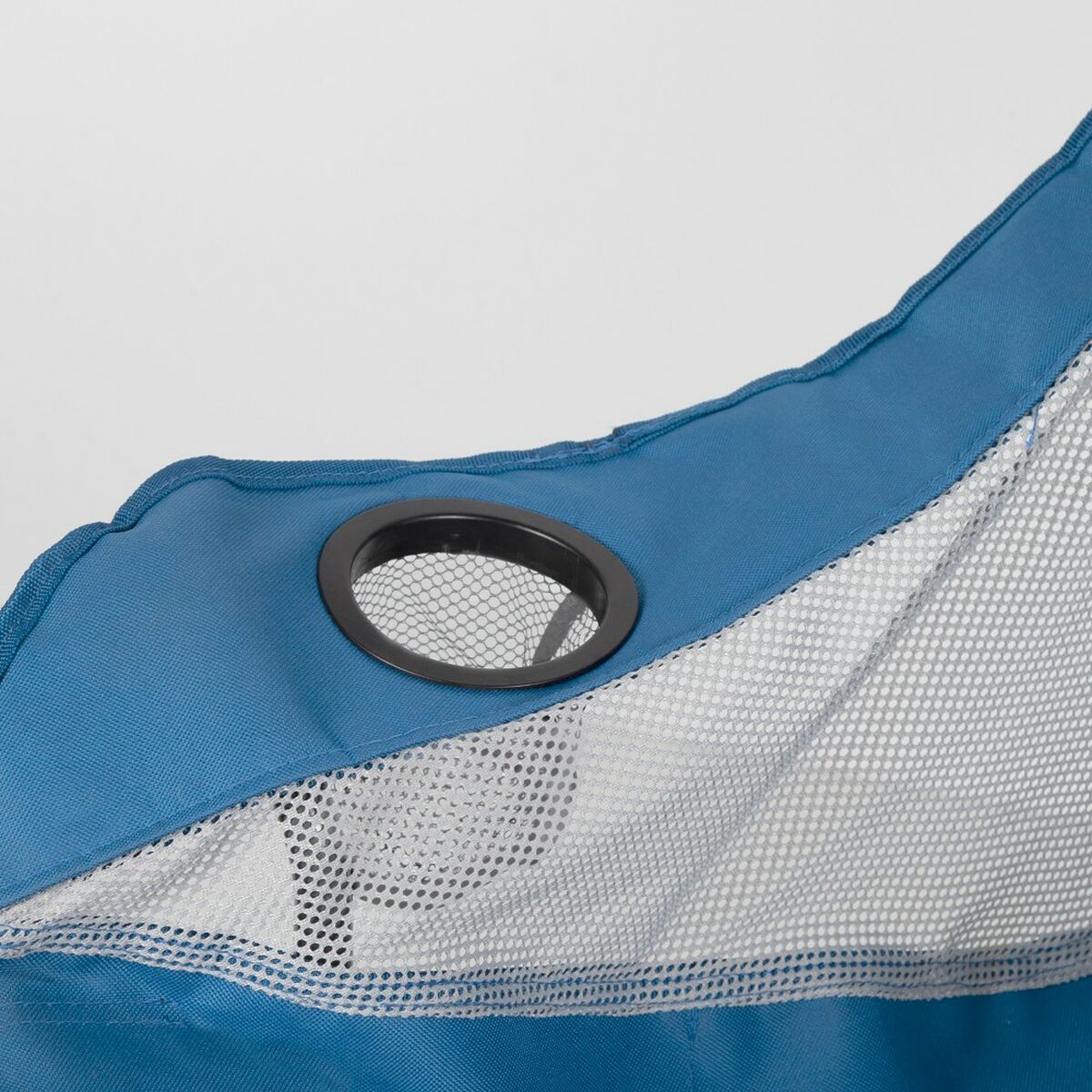 V7HD72E4691996FCEF4445CE90F989BB281R5413703P4