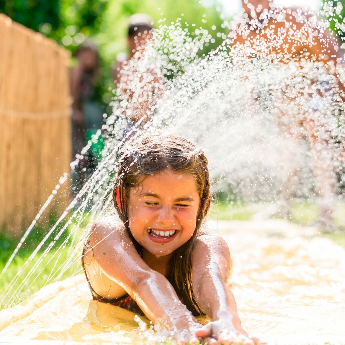 V7H98EC8F393BBF15CF7614222CC7121409R5422020P7