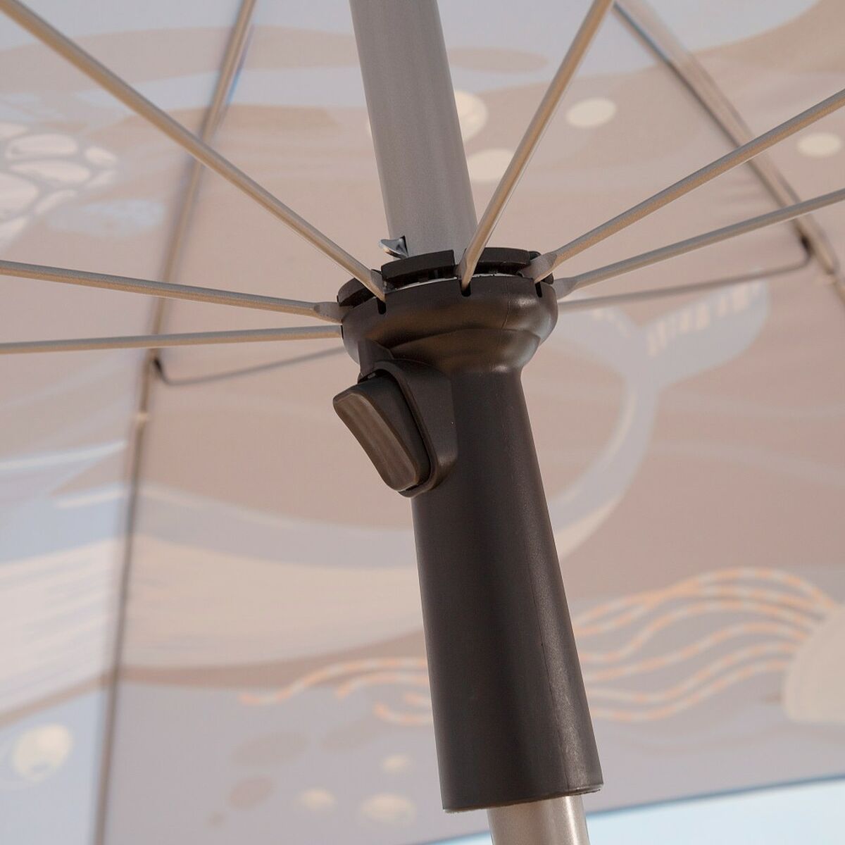 V8H8332CD0C3936092004D8247A66B40781R6189485P7