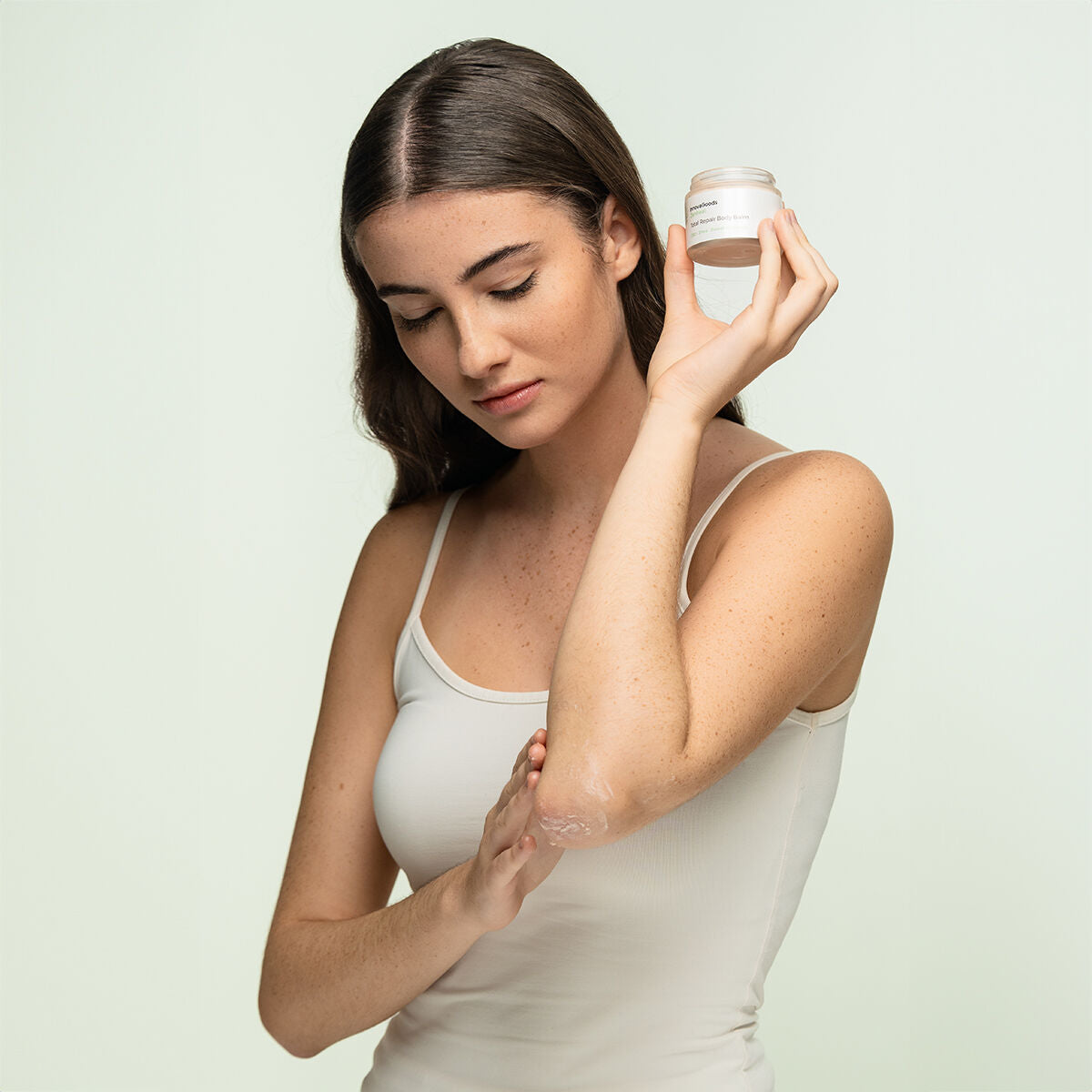 V5HBBFF0D526124743B6C80EE33D71AC4CER5109887P7